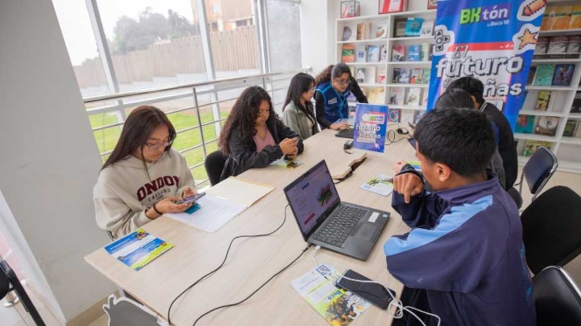 La Universidad Nacional de San Antonio Abad del Cusco y el Senati concentran el mayor número de jóvenes seleccionados en la reciente edición de Beca 18. | Andina