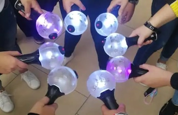 El ligthstick de BTS, conocidos