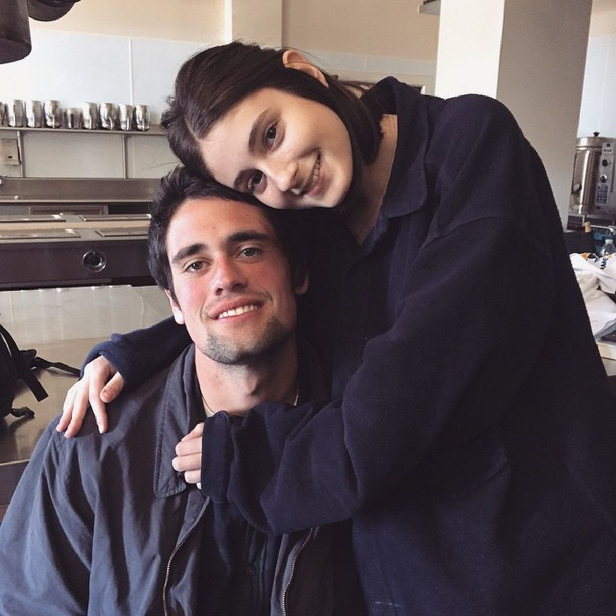 Romy Reiner halló a su padre en la casa familiar y no pudo encontrar a su madre antes de que ambos fueran encontrados sin vida en el domicilio (Instagram/@romyreiner)