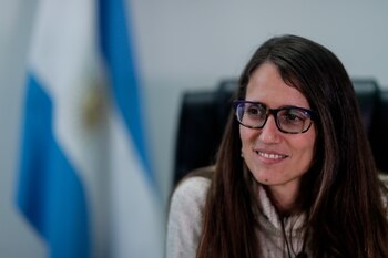 La ministra de Mujeres de