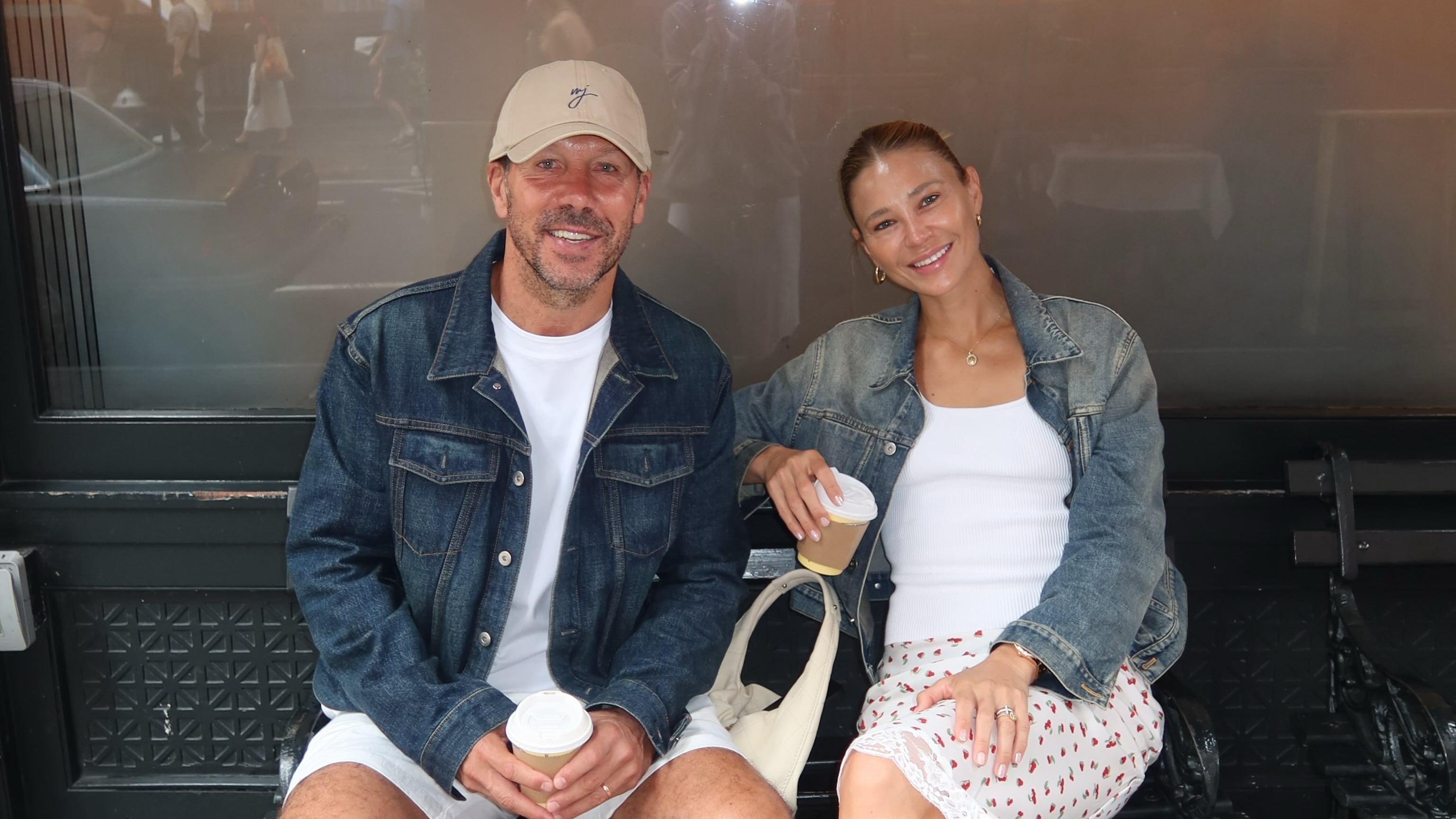 Diego Simeone y Carla Pereyra durante sus vacaciones en Nueva York. (INSTAGRAM).
