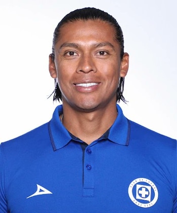 El club busca cambiar la tendencia negativa con un técnico interino identificado con la institución.