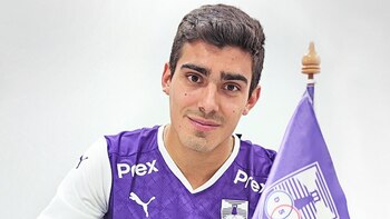 Alfonso Barco fue presentado en