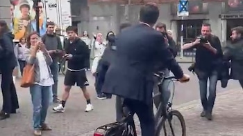 El ex primer ministro de