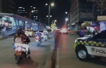 Reportan cierre vial en la