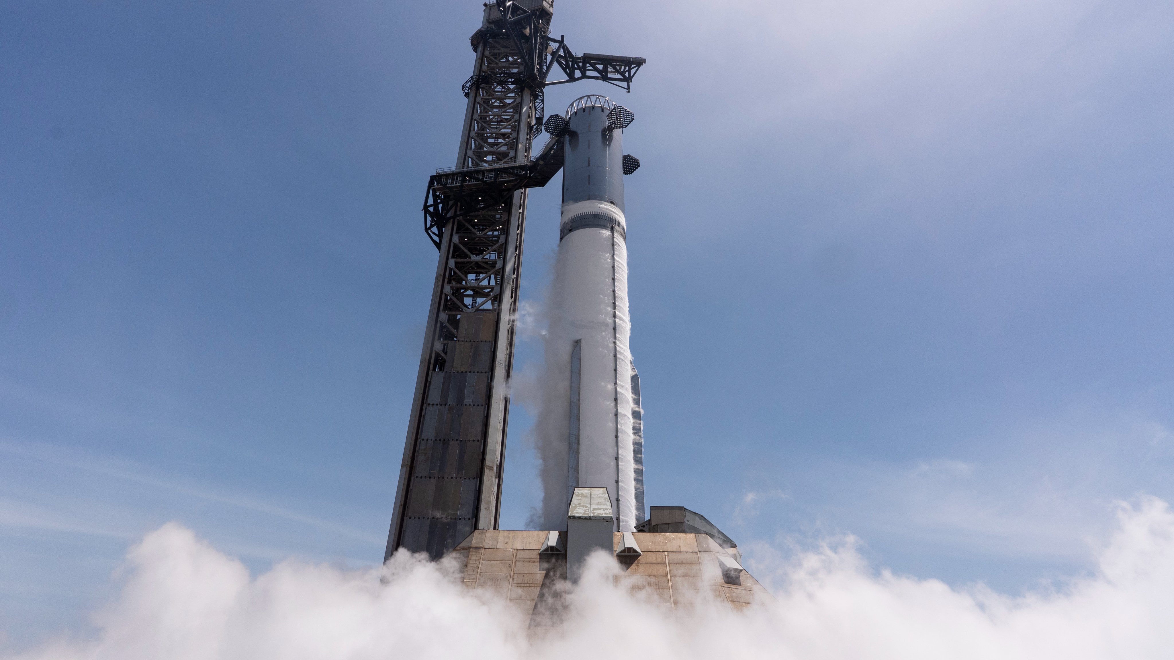 Qué son los satélites Starlink V3 que se lanzarán en la nave Starship y cómo mejorarán el internet satelital
