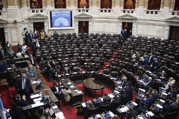 Sesión especial en la Cámara de Diputados - 24 de junio