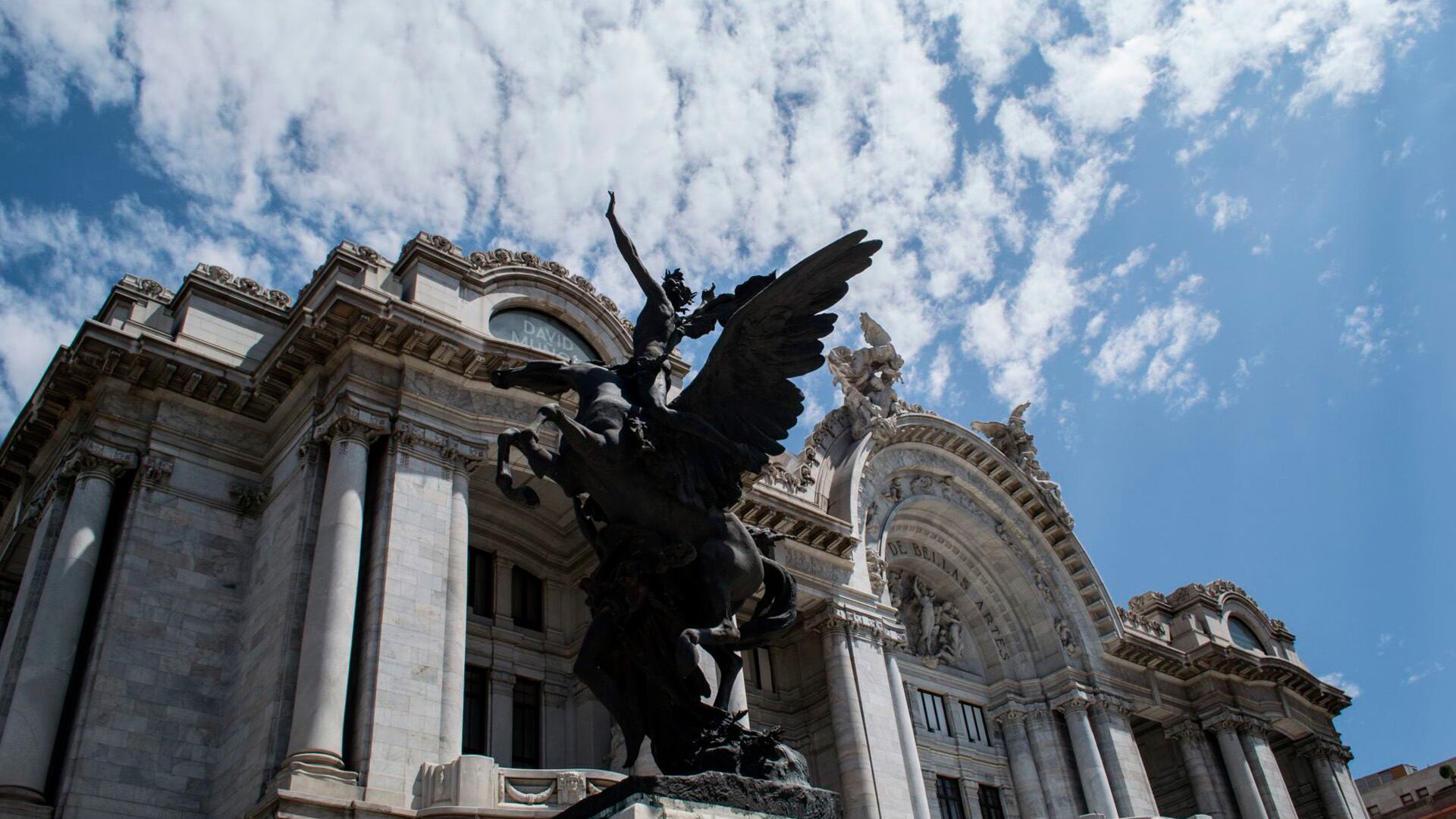 12 alcaldías de CDMX registrarán fuertes vientos para la tarde y noche de este domingo 9 de noviembre. Crédito: Cuartoscuro.