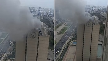 Hotel del Cercado de Lima registra incendio que moviliza a varias unidades de bomberos