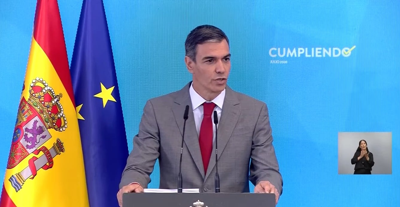 Pedro Sánchez presume de la buena marcha de la economía tras una “década de recortes” del PP y carga contra el “negacionismo climático”