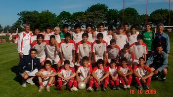 Dibu Martínez fotos ineditas en inferiores de Independiente