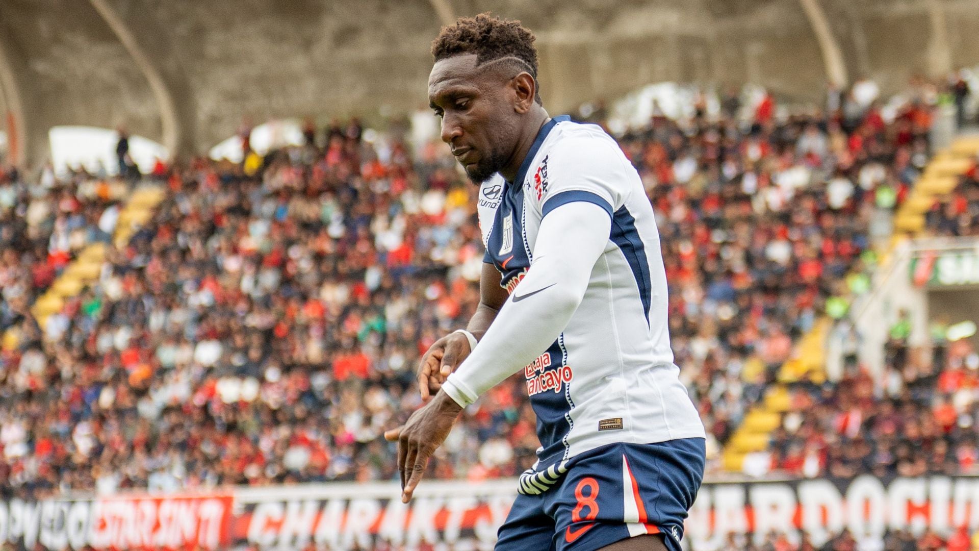 Eryc Castillo, héroe goleador de Alianza Lima en Arequipa. - Crédito: Liga 1