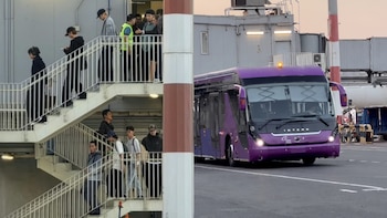 BTS llegó a Lima: primeras imágenes de la banda surcoreana en el aeropuerto a pocos días de sus tres conciertos
