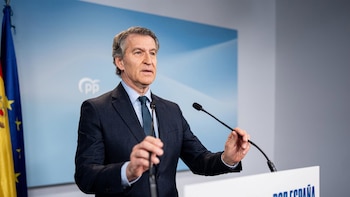 Feijóo opta por una gestora