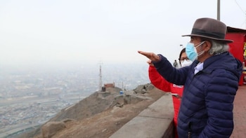 Minam instalará una estación de vigilancia atmosférica en el cerro San Cristóbal.