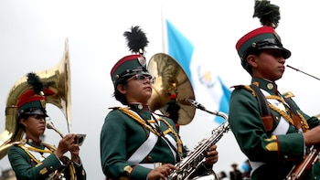 Guatemala ya alista el festejo patrio: 126 bandas escolares marcharán en el Centro Histórico