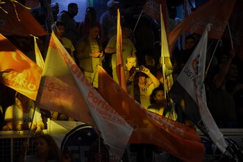 La militancia llegó al microestadio