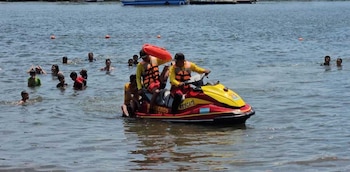 En materia sanitaria, se realizaron 1.880 inspecciones preventivas y se destruyeron 739 kilogramos de alimentos en mal estado para evitar intoxicaciones. (Foto: Redes sociales)