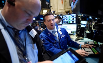 Fotografía de archivo de una sesión en Wall Street. EFE/Justin Lane