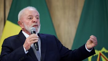 Lula firmó el decreto que