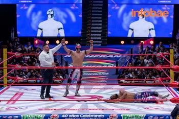 (CMLL / Diego Cedrix)