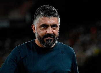 Gennaro Gattuso busca un centrocampista para su Valencia y Renato Tapia sería una opción. (REUTERS)
