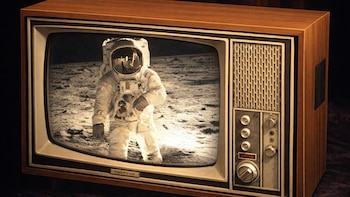 Así fue la histórica transmisión en vivo del Apolo 11 que hoy recordamos con Artemis 2 a la Luna