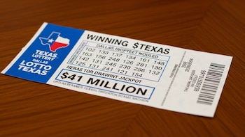 Un texano viviendo en Dallas ganó 41 millones de dólares en la lotería y contó qué planea hacer con el premio