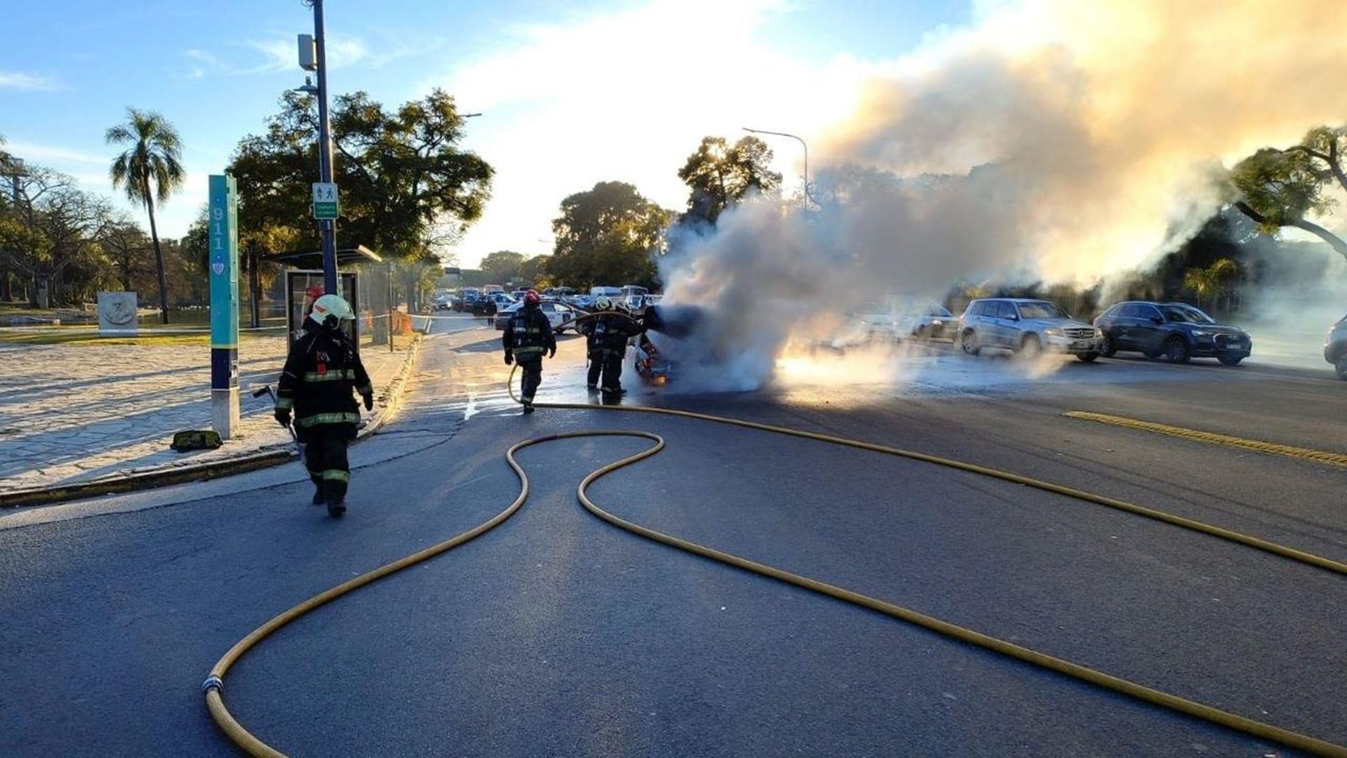 Bomberos de la Ciudad controlan el incendio