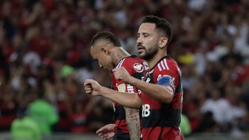 Everton Ribeiro se despide de