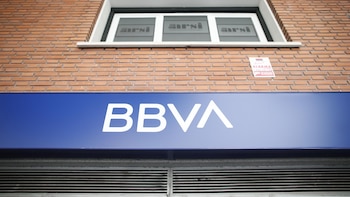 BBVA completa los primeros 1.000 millones de euros de su nuevo programa de recompra de acciones