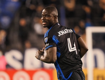 El exdefensor celebró que Ghana sumara tres puntos en el primer partido, un resultado que ayudó a la clasificación-crédito Kelley L Cox/USA TODAY Sports