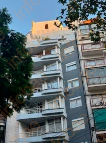 Conflicto entre vecinos de Barrio Norte por la construcción sobre la terraza de un edificio