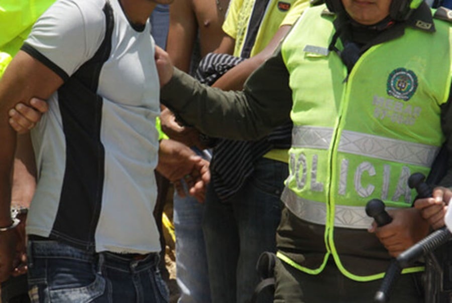 Frustran robo en una joyería en Cali: dos policías hacían parte de la organización criminal