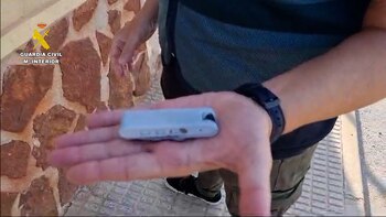 Dispositivo de grabación utilizado por el detenido (Guardia Civil)