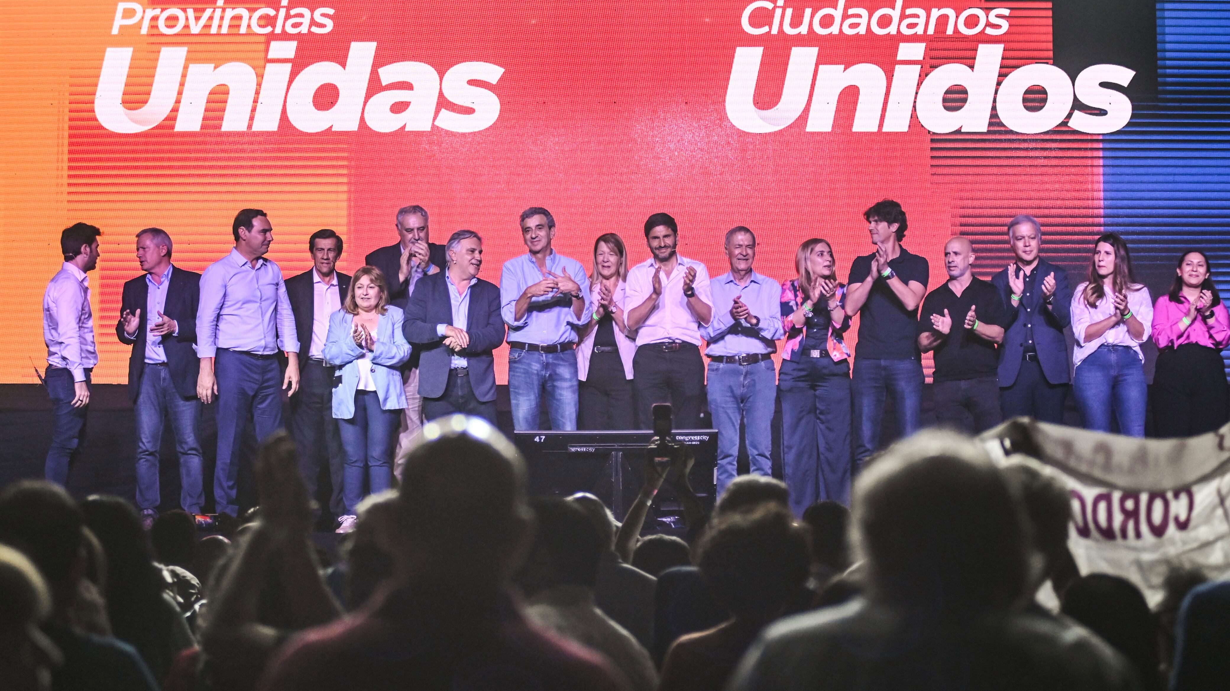 Los gobernadores de Provincias Unidas cerraron la campaña con Martín Lousteau
