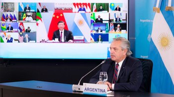 El argentino Alberto Fernández brindó