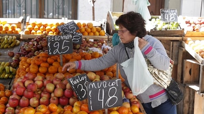 La inflación en Uruguay fue de 3,7% en el último año y lleva once meses dentro de la meta del gobierno