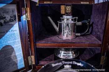 La fragata ARA Libertad recibió