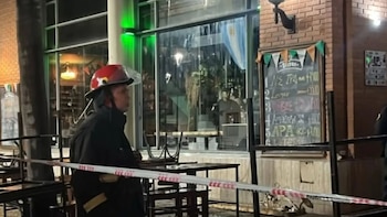 Se derrumbó un bar de Paraná en medio del festejo de un cumpleaños: hubo 15 heridos