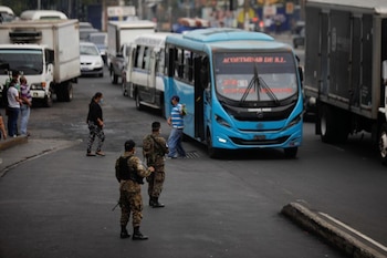 Las motocicletas rebasaron las 700