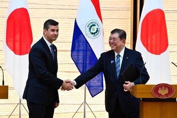 Santiago Peña se da la