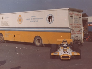 El camión del equipo ACA-SEPAC