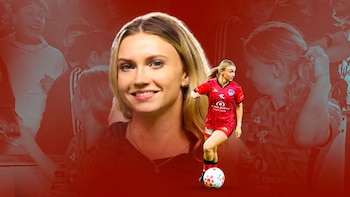 Hecho insólito: Aficionados le piden