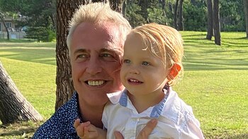 Marley junto a su hijo