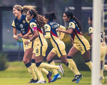 Jennifer Muñoz jugó 17 partidos