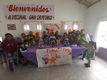 "Feliz en tu día", los cumpleaños solidarios de Comodoro Rivadavia