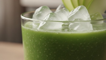Jugo verde de manzana, espinaca