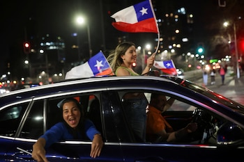 Chilenos celebran el resultado del