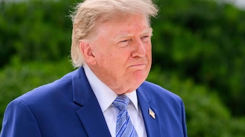 Trump asegura que "Irán está colapsando por completo" antes del inicio de su "ofensiva financiera"